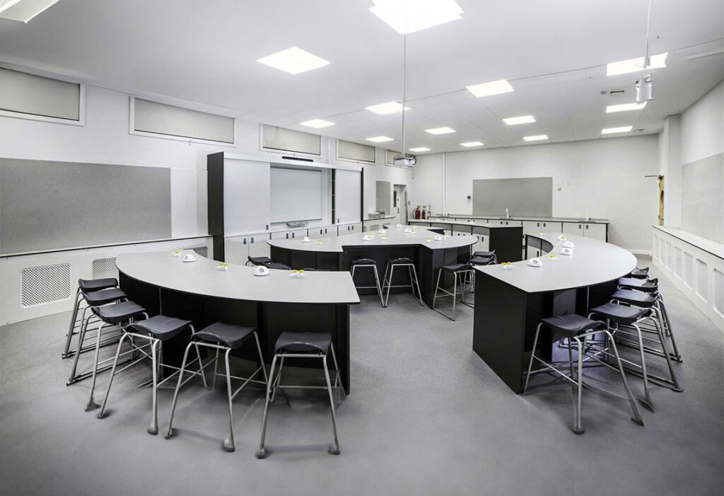 Network-Drops-and-your-laboratory-a-match-made-in-the-clean-room