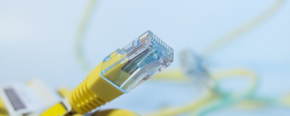 How-Do-I-Install-the-Network-Cable