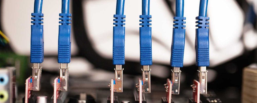 Professional-Ethernet-Cable-Installer