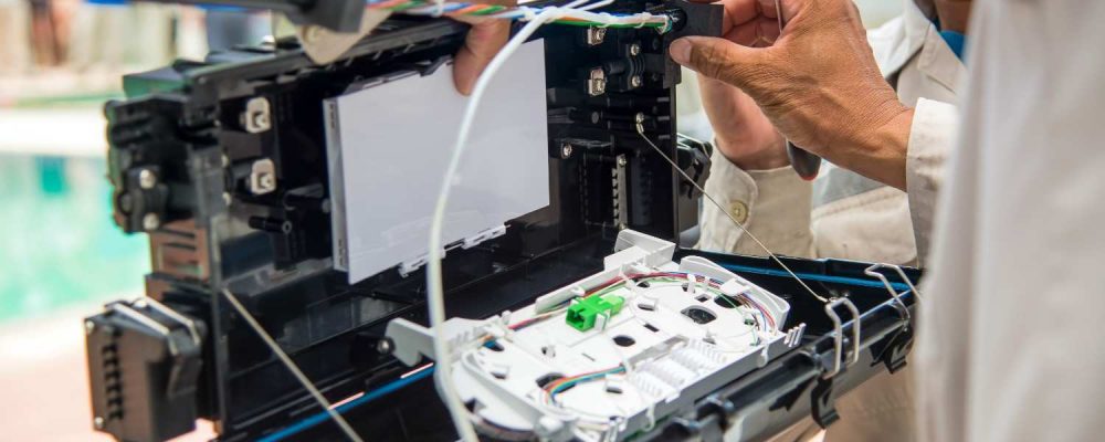fiber-optic-installation